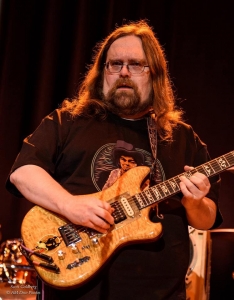Jeff Mattson playing Wolf guitar