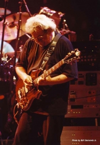 Jerry Garcia playing Doug Irwin's Rosebud guitar