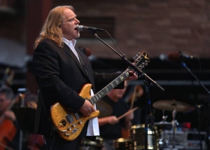 Warren Haynes playing Wolf guitar Red Rocks 2014